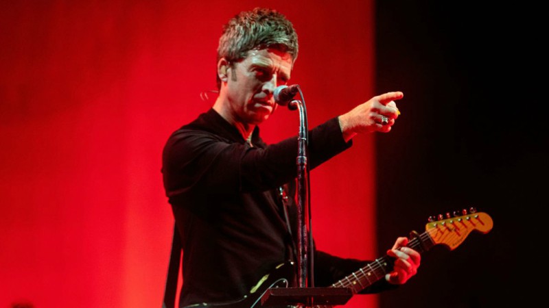 Noel Gallagher e o grupo High High Flying Birds lançam clipe novo (Foto: Adela Loconte/Shutterstock)