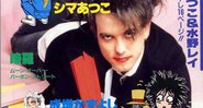 Robert Smith, vocalista do The Cure, na capa da revista japonesa 8 Beat Gag (Foto:Reprodução)