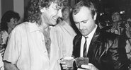 Robert Plant e Phil Collins (Foto: Gary Gershoff / MediaPunch/IPX)