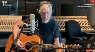 Roger Waters em live (Foto: Reprodução / YouTube)