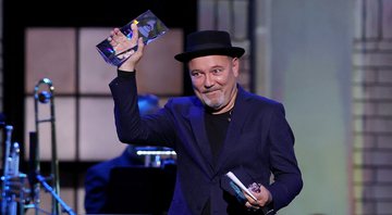 Rubén Blades recebe prêmio de Personalidade do Ano no Grammy Latino 2021 (Foto: Rich Polk/Getty Images for The Latin Recording Academy))