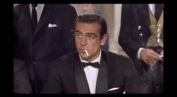 Sean Connery como James Bond em 007- Casino Royale (foto: reprodução Universal )