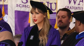 Taylor Swift na formatura da NYU (Foto: Dia Dipasupil/Getty Images)
