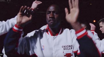 Michael Jordan em Arremesso Final (foto: reprodução/ Netflix)