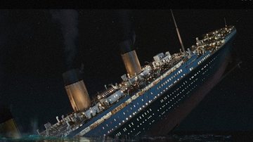 Titanic afundando (foto: divulgação Paramount)