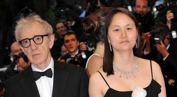 Woody Allen e Soon-Yi (Foto: Sipa via AP Images)