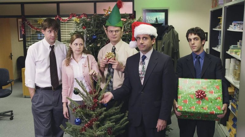 Cena de 'Christmas Party,' primeiro episódio de Natal em The Office (Foto: Divulgação)