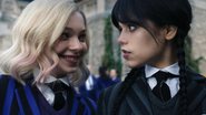 Emma Myers e Jenna Ortega em Wandinha (Foto: Divulgação/ Netflix)