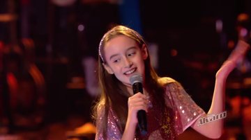 Lara Maria no The Voice Kids Alemanha (Foto: Reprodução / YouTube)