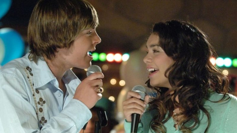 Zac Efron e Vanessa Hudgens em High School Musical (Foto: Reprodução / Walt Disney Pictures)