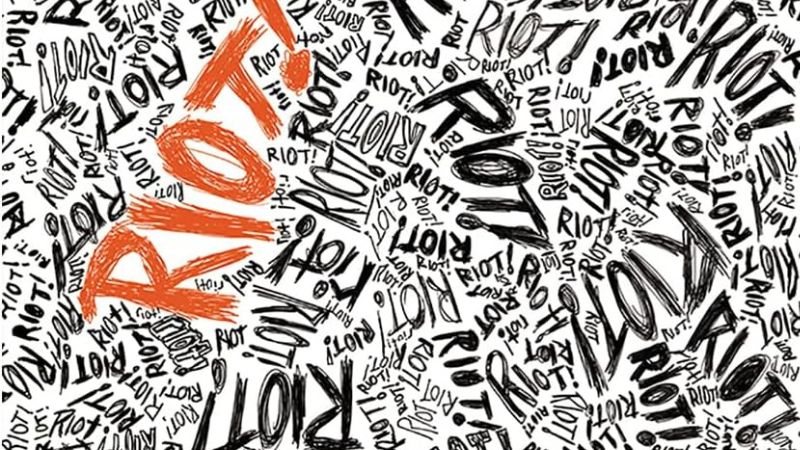 Riot! Confira 5 curiosidades do álbum do Paramore que completou 16