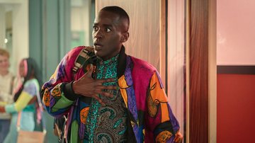 Ncuti Gatwa como Eric Effiong em Sex Education (Foto: Samuel Taylor/Netflix)