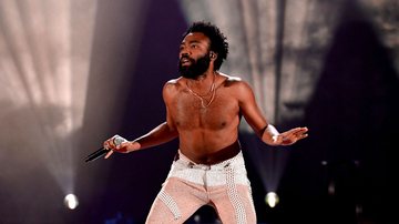 Donald Glover é Childish Gambino (Foto: Kevin Winter/Getty Images for iHeartMedia)