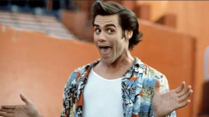 Jim Carrey como Ace Ventura (Imagem Reprodução)