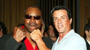 Carl Weathers e Sylvester Stallone (Foto:  Kevin Winter/Getty Images)