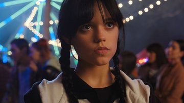 Jenna Ortega, de Wandinha, detalha papel em Beetlejuice 2: "Esquisita de um jeito diferente" (Foto: Reprodução/Netflix)