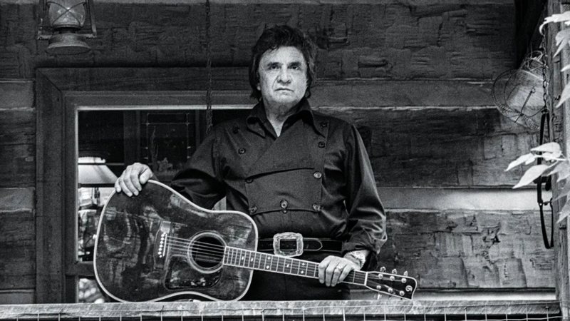 Johnny Cash na capa de 'Songwriter' (Foto: Alan Messer/Divulgação)