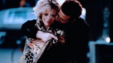 Kim Basinger e Mickey Rourke em "Nove e Meia Semanas de Amor" (Reprodução)