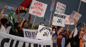 Manifestação contra Jair Bolsonaro (Foto: Andre Borges/Correspondente)