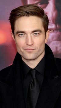 Robert Pattinson é eleito homem mais bonito do mundo