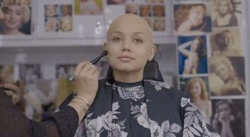 Ana de Armas para Blonde (2022( (Foto: reprodução / Netflix)