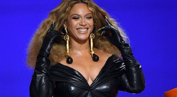 Beyoncé no Grammy 2021 (Foto: Kevin Winter / Getty Images)