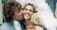 Bill Wyman e Mandy Smith se casam em 1989 (Foto: AP)