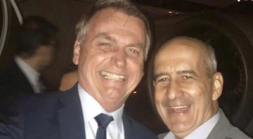 Jair Bolsonaro ao lado de Luiz Eduardo Ramos, ministro da Casa Civil (Foto: Reprodução/Twitter)