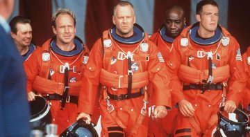 None - Bruce Willis, Ben Affleck e mais no filme Armagedom (Foto: Reprodução IMDb)