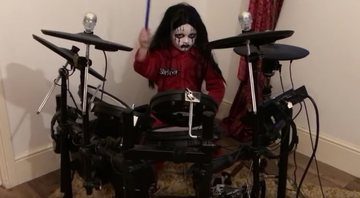 Caleb H, de cinco anos, tocando Slipknot (Foto: Reprodução / Youtube)