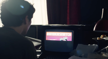Fionn Whitehead no trailer de Black Mirror: Bandersnatch (Foto:Reprodução)
