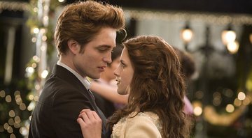 None - Robert Pattinson e Kristen Stewart em cena de Crepúsculo (Foto: Divulgação)