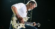 Eddie Van Halen (Foto: by Rich Fury/Invision/AP)