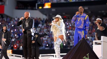Eminem, Dr. Dre, Mary J. Blige e Snoop Dogg no Super Bowl (Foto: Kevin C. Cox / Getty Images