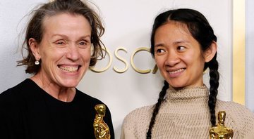 Frances McDormand e Chloe Zhao no Oscar 2021 (Foto:  Chris Pizzello-Pool/Getty Images)