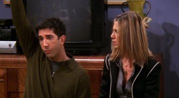 None - David Schwimmer e Jennifer Aniston em Friends (Foto: Reprodução)