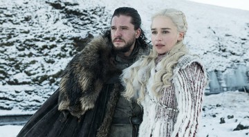 Kit Harington e Emilia Clarke em cena de Game of Thrones (Foto: Reprodução / HBO)