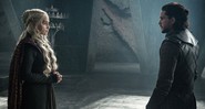 Emilia Clarke (Daenerys Targaryen),  Kit Harington (Jon Snow) em Game of Thrones (Foto: Reprodução)