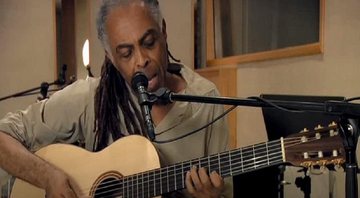 None - Gilberto Gil em videoaula de "Refazenda" no YouTube (Foto: Reprodução / YouTube)