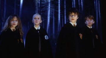 Hermione, Draco, Harry e Rony na Floresta Proibina em Pedra Filosofal (Foto: Reprodução / Warner Bros)