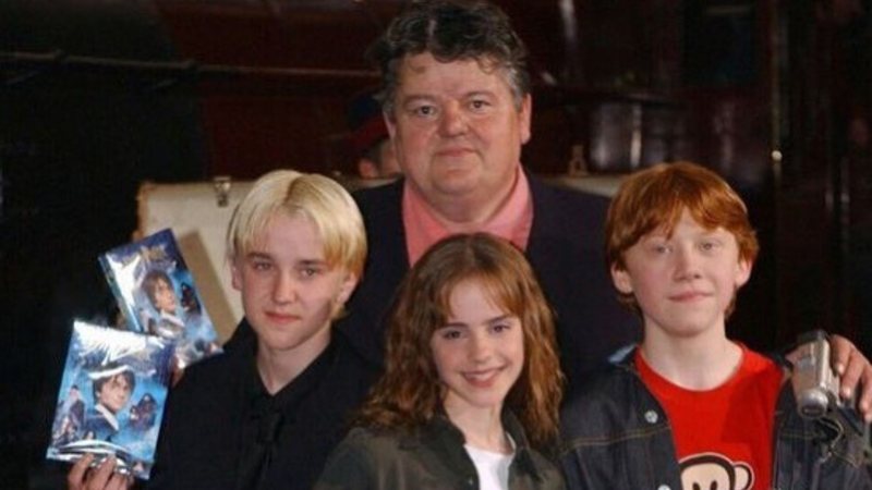 Robbie Coltrane e elenco de Harry Potter (Foto: Reprodução/Instagram)