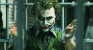 Heath Ledger como Coringa em Batman: O Cavaleiro das Trevas (foto: reprodução/ Warner)
