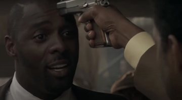 Idris Elba em cena de O Gângster (Foto: Reprodução)