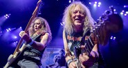 Steve Harris e Janick Gers do Iron Maiden (Foto: Amy Harris/AP)