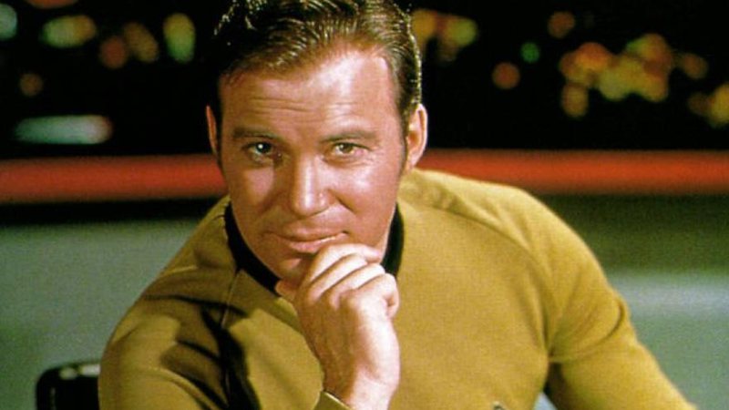 William Shatner como James T. Kirk (Foto; Reprodução)