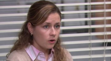 Jenna Fischer como Pam em The Office (Foto: Reprodução)