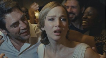 Jennifer Lawrence e Javier Bardem em Mãe!, de Darren Aronofsky (Foto: Divulgação)