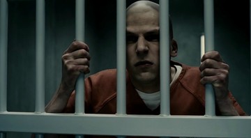 Jesse Eisenberg como Lex Luthor em Batman vs Superman: A Origem da Justiça (Foto: Reprodução/Warner Bros.)