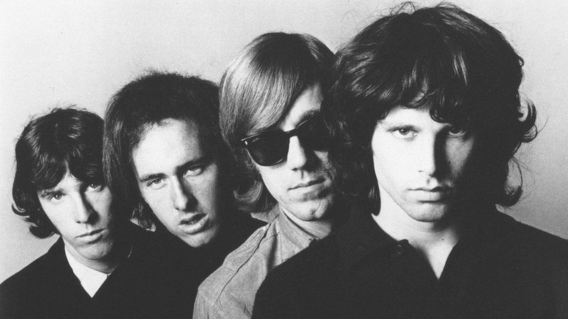John Densmore, Robby Krieger, Ray Manzarek e Jim Morrison (Foto: Elektra Records Joel Brodsky / Wikimedia Commons)