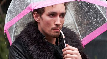 None - Klaus na série The Umbrella Academy (Foto: Reprodução)